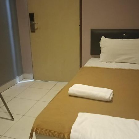 Ck Hotel لومو المظهر الخارجي الصورة