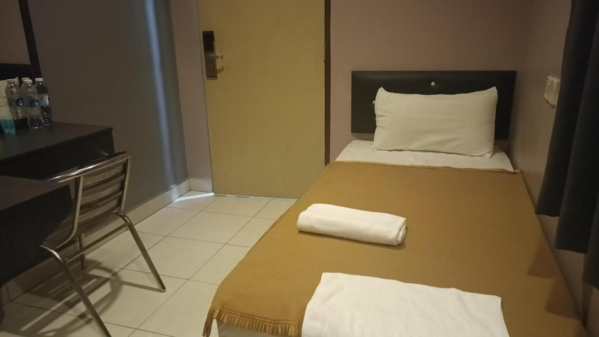 Ck Hotel لومو المظهر الخارجي الصورة